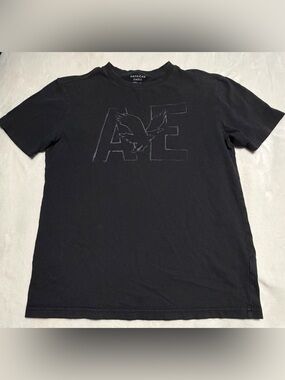 American Eagle Black Graphic Crewneck Tee